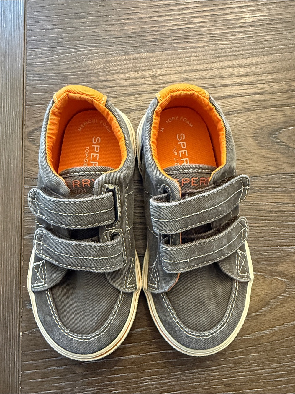 Sperry Kids Gray Sneakers with Orange Lining Velcro Size 9T